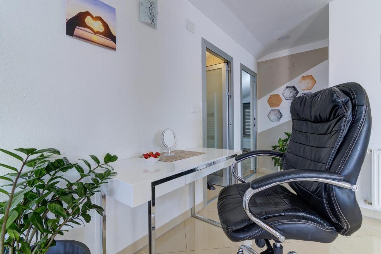 Apartment Cosic Green Klenovica Exterior foto